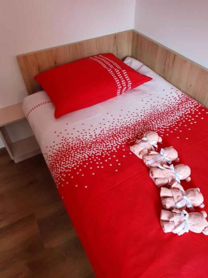 Apartments Mojstrana - Kekec Екстер'єр фото