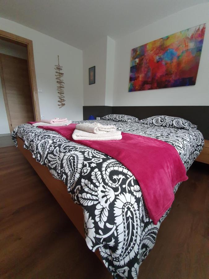 Apartments Mojstrana - Kekec Екстер'єр фото