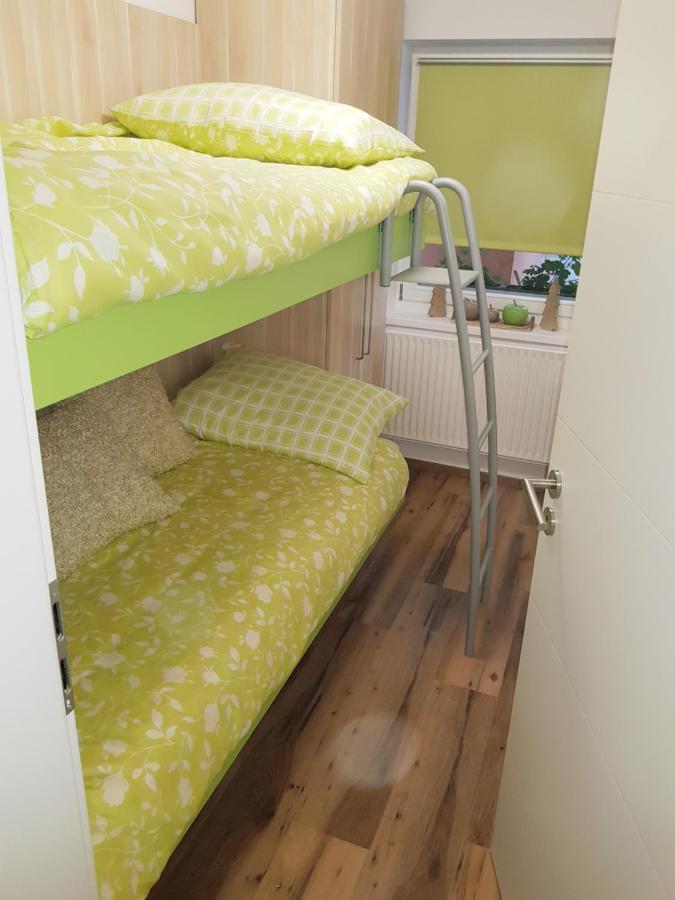 Apartments Mojstrana - Kekec Екстер'єр фото