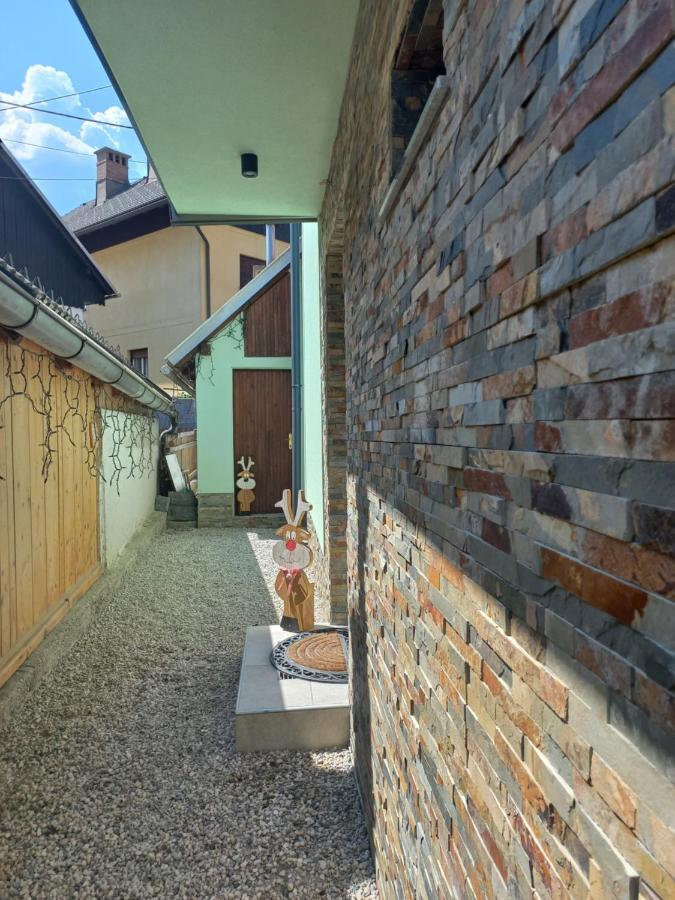Apartments Mojstrana - Kekec Екстер'єр фото