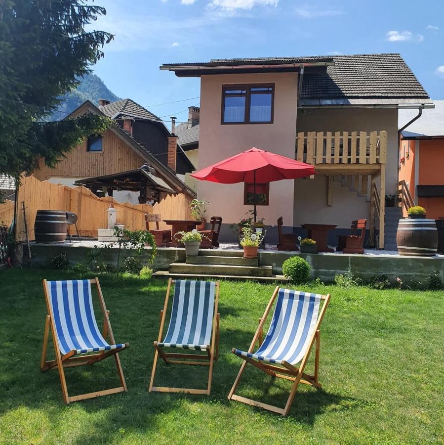 Apartments Mojstrana - Kekec Екстер'єр фото